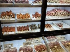 -哈尔滨小酒馆·鲜肉现穿自助烧烤(康新花园店)