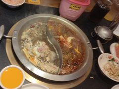 -沸炉重庆老火锅(军事博物馆店)