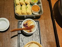 -银米·云南传统过桥米线(双廊黑金冠店)