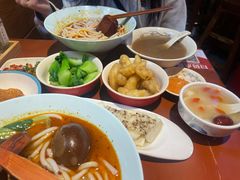 -秤砣砣·湖南粉面馆(青年路店)