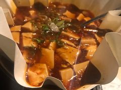 -穹六人间 people 6(岳阳路店)