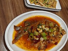 -九头鹰家宴(岳家嘴店)