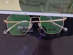 -宝岛眼镜(德阳南街店)