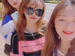 -七彩云南欢乐世界