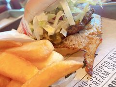 -FATBURGER 特富客汉堡(外交公寓店)