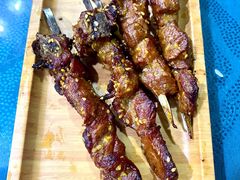 -乡村馕坑肉·烧烤·新疆菜·本地人更爱吃(阿勒泰首店)