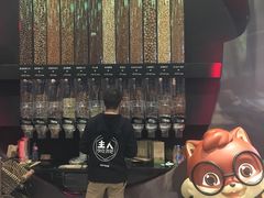 -三只松鼠生活馆(芜湖弋江金鹰店)