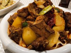 新疆大盘鸡-巴扎美食·新疆菜·西域歌舞表演餐厅(新疆大厦店)