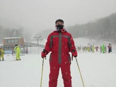 -亚布力新体委滑雪场