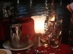 -Bateaux Mouches塞纳河游船