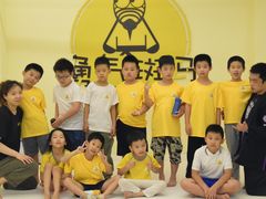 -勇气斑马·巴西柔术&跆拳道(浦东三林店)