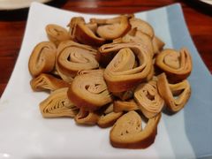 -六禾熏酱小酒馆·东北菜(海甸岛店)