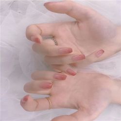 -悦指间美甲美睫