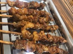 -民族烤羊·烤羊肉串·烤羊排(南城店)