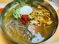 冷面-屋里家延边朝鲜族冷面(南园店)