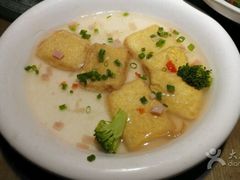 -深巷家味馆.湖北头牌红烧鱼头拌饭(黄陂店)