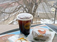 -麦当劳(展览路店)