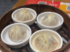 -馋三尺蟹粉小笼(人民广场店)