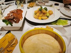-贝勒爷·酥不腻烤鸭