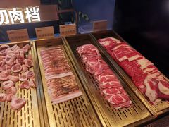 -山焱·炭火自助烤肉(周浦万达店)