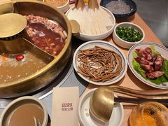 -巴奴毛肚火锅(七宝领展广场店)