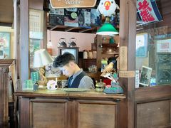 门面-古董花园(思南路42弄小区店)