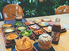 -银米·云南传统过桥米线(双廊黑金冠店)
