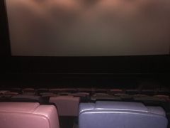 -英皇UA电影城(虹桥天地店)