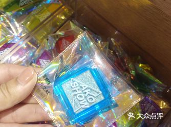 今天去高新区接朋友下班，顺便去逛了趟卜蜂莲花