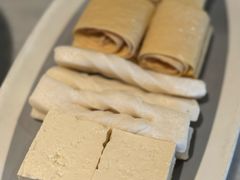 -尚尚仙·酸汤猪手·猪肚鸡火锅(华联万柳购物中心店)