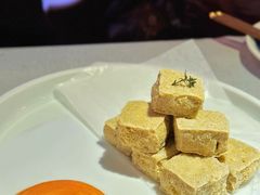 干炸杭州臭豆腐-桂满陇·西湖船宴(平安金融中心店)