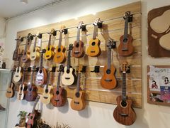-WithU悠弦时光·尤克里里之家ukulele(宽窄巷子店)