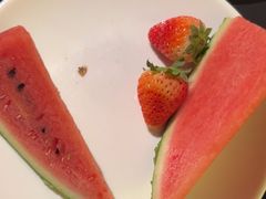 -钱小奴海鲜自助黑金店(杭州滨江龙湖店)