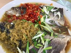 -月落乌啼餐馆