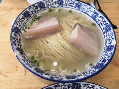 枫镇肉面-裕兴记·三虾面(西北街总店)