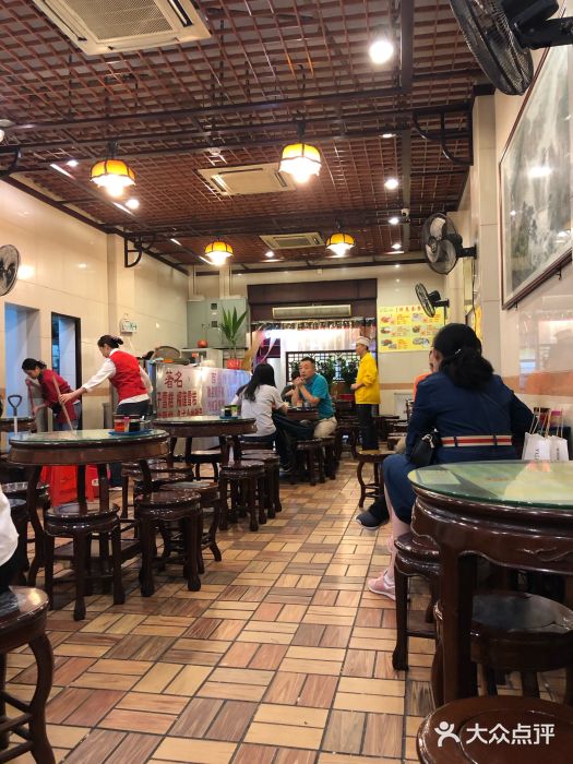顺记冰室(宝华路店)大堂图片