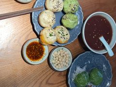 -鑫震源·苏式大虾生煎(山塘街店)