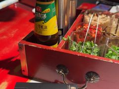 -小龙翻大江文化火锅(宽窄店)