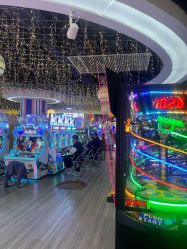 -蹦蹦乐园(南桥百联店)