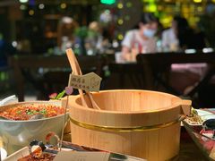 -胡桃里音乐酒馆(罗湖HALO广场店)