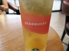 -星巴克(金华东阳银泰城店)