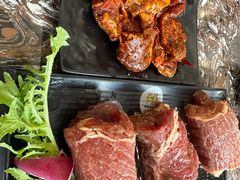 -啊美丽炭火烤肉(滑翔一店)
