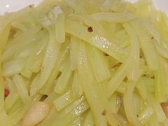 -俭寨大盘鸡·缸子肉·小公鸡·新疆菜(云通店)