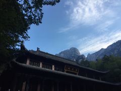 -黄山阿拉酒店(黄山风景区换乘中心店)