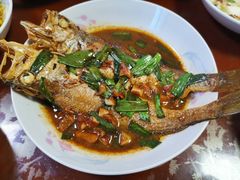 红烧黄鱼-白沙菜市场