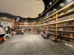 -覔书店(壹方城店)