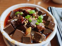 -炉小二铜锅牛蛙•川湘菜(三里屯店)