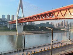 -小天鹅火锅·一线江景洪鼎旗舰店(洪崖洞店)