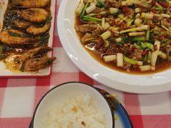 -洪霞餐馆·川菜·鲜货现炒(两江春城店)