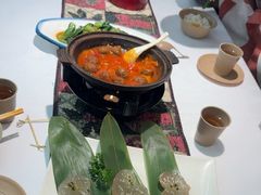 -刘姐啤酒鱼民族演艺餐厅(西街总店)